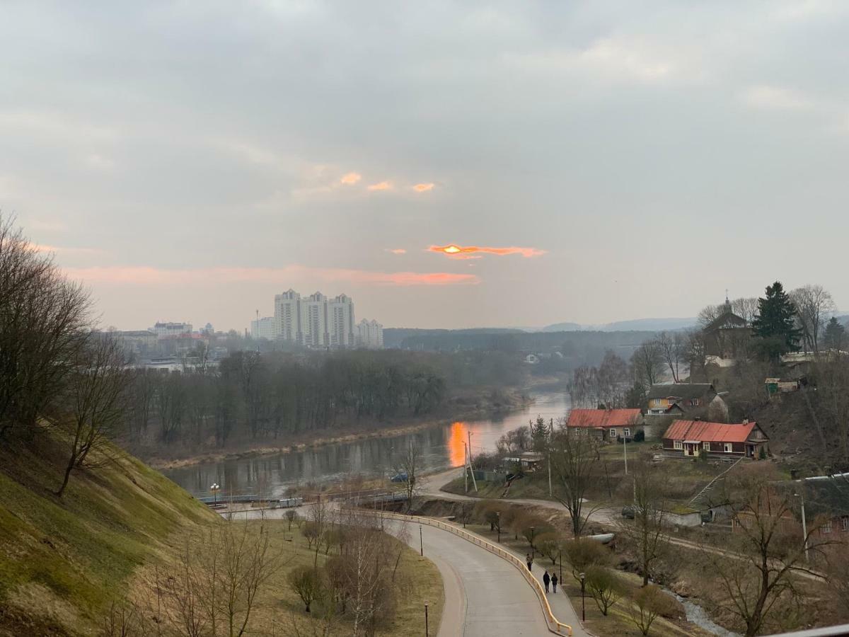 Apartment Near The Forest 格罗德诺 外观 照片
